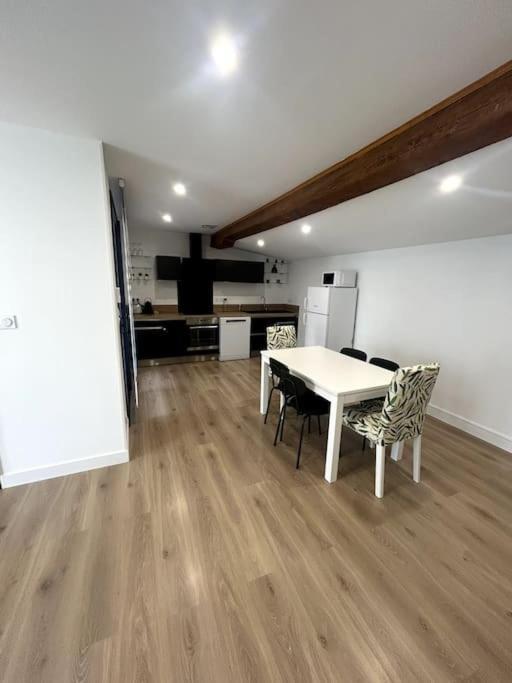 Ferienwohnung Cocon Chaleureux Au Coeur De Mirepoix Mirepoix  Exterior foto